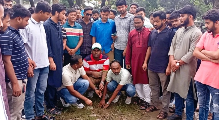 জুলাই গণঅভ্যুত্থানের ২য় বার্ষিকীতে ইবি ছাত্রদলের বৃক্ষরোপণ 